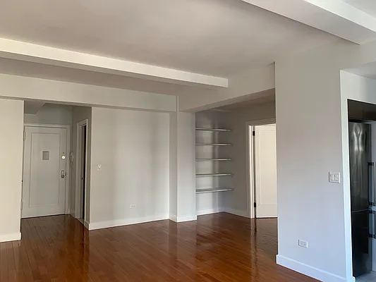 Rented by Stonehenge NYC LLC | media 6