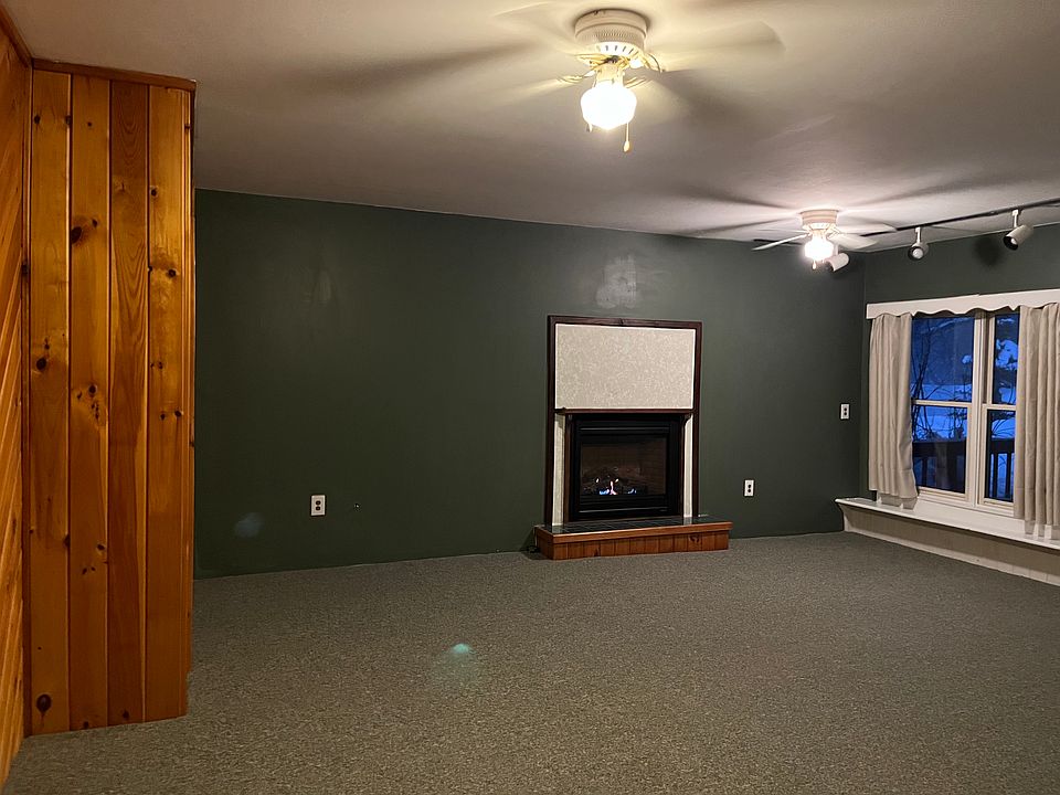 living rm with fireplace