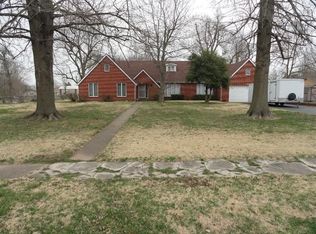 227 S Logan St, Billings, MO 65610