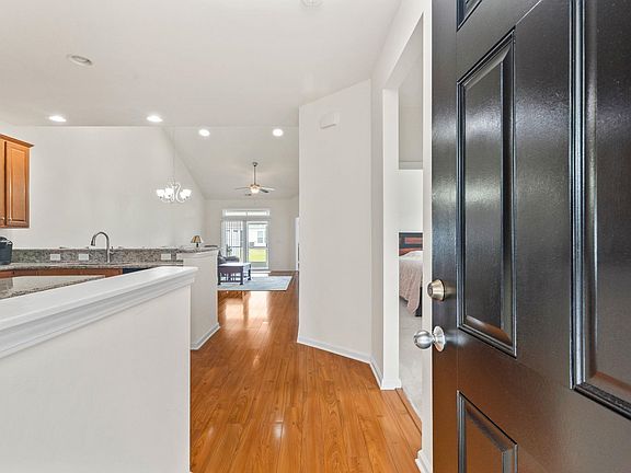 4th image of 1578 Palmina Loop #D
