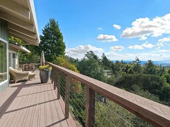 5th image of 78 Pasatiempo Dr