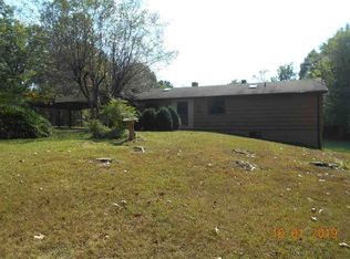 81 Swisher Rd, Staunton, VA 24401