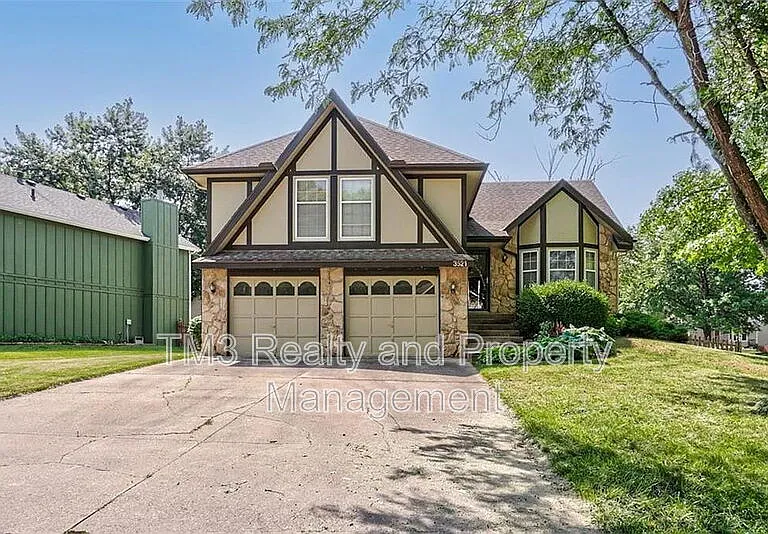 3521 Remington Ln — Photo 1