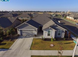 6361 W Perez Ave, Visalia, CA