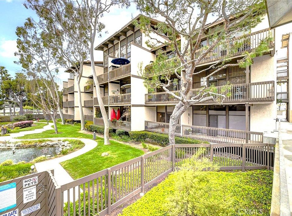 1st image of 5302 Marina Pacifica Dr S