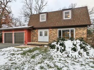 2109 Burr Oak Ln, Lindenhurst, IL
