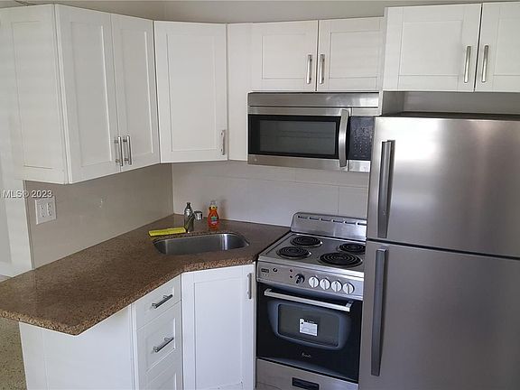 2nd image of 40 NW 44th St #44