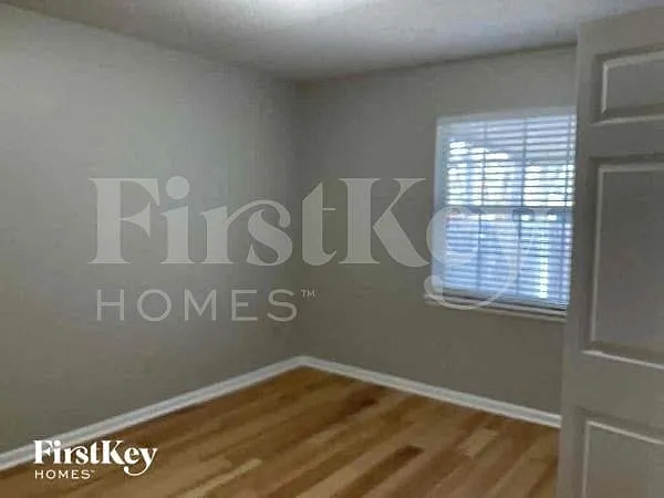 8047 Queensferry Ln — Photo 8