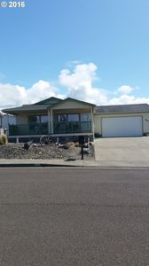 951 Fulton Ave, Coos Bay, OR, 97420