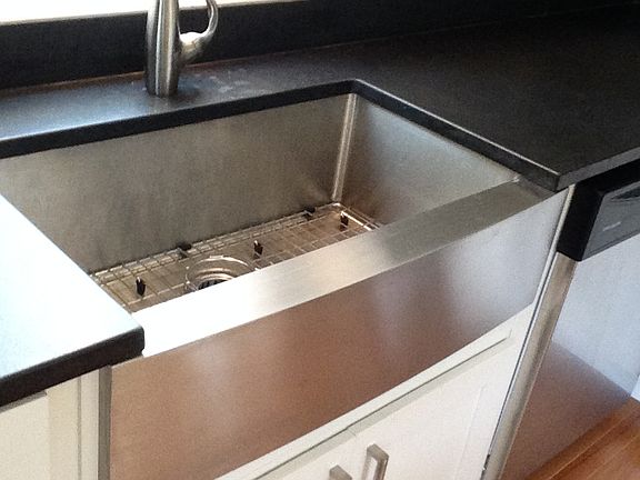 Stainless steel farm sink