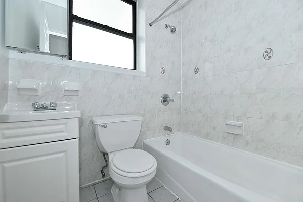 Rented by J Misrahi Realty Corp | media 26