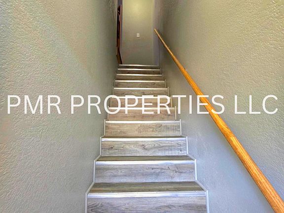 2nd image of 1604 Jules St #1/2