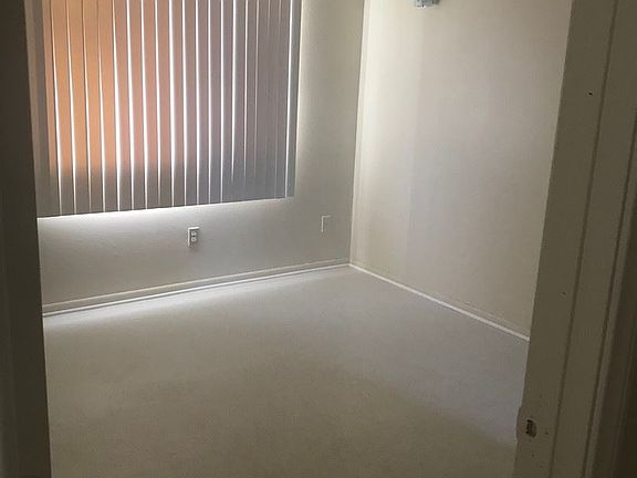 5th image of 24550 Atwood Ave APT 3