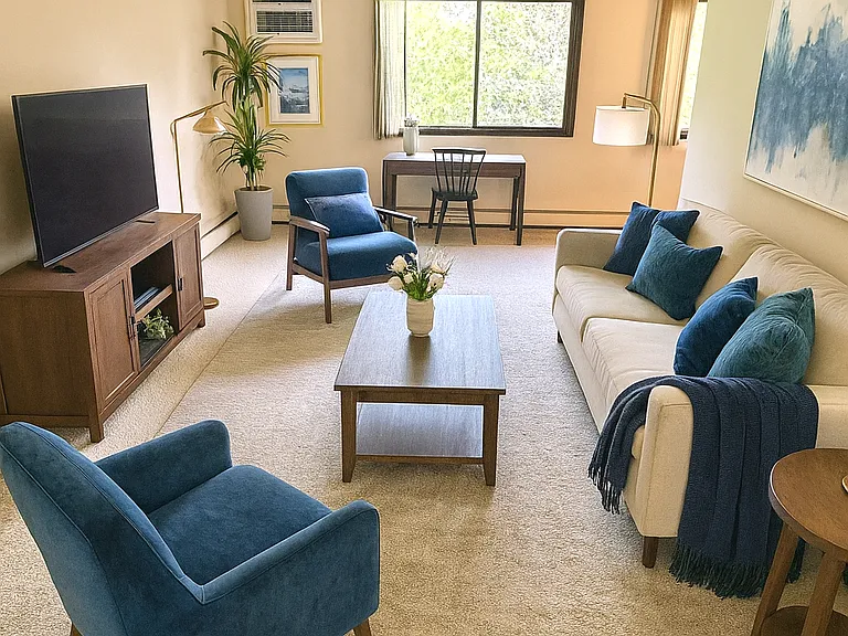 Cedars of Edina Apartments — Photo 89