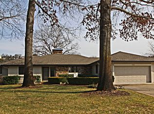 1444 Pointe Royale Dr, Branson, MO 65616