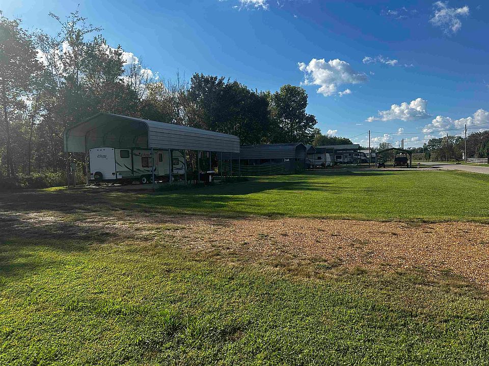 1st image of 152-155 Catfish Ln