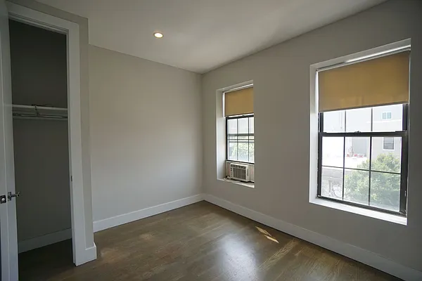 Rented by Miron Realty Group | media 3