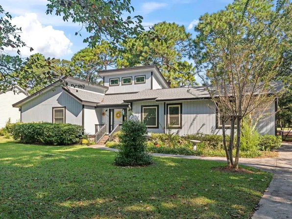282 Sweetgum Dr., Pawleys Island, SC 29585