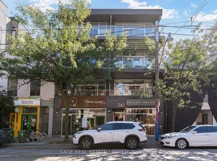 747 Queen St E #204, Toronto, ON M4M1H3