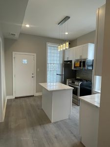 5907 S Prairie Ave, Chicago, IL, 60637