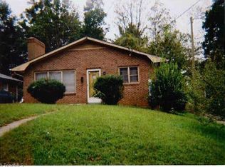 1906 NE 16th St, Winston Salem, NC 27105