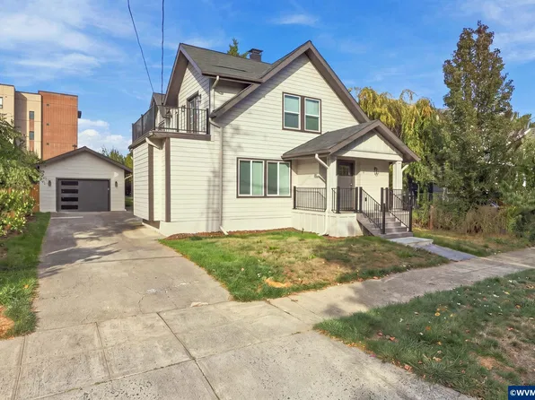 437 NE Fargo St, Portland, OR 97212