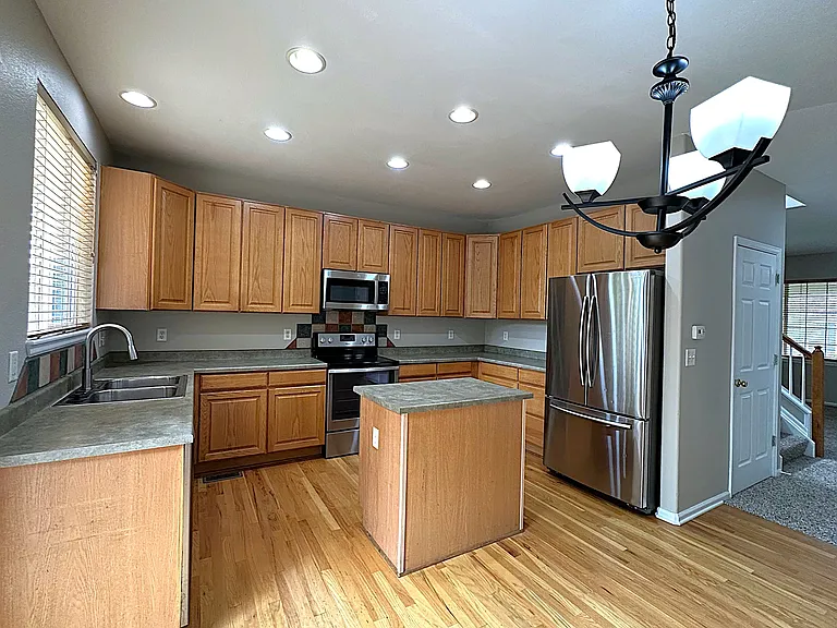 13745 Cook St — Photo 10