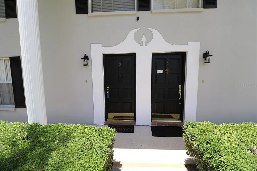 Building Photo - 5439 Lady Bug Ln #2