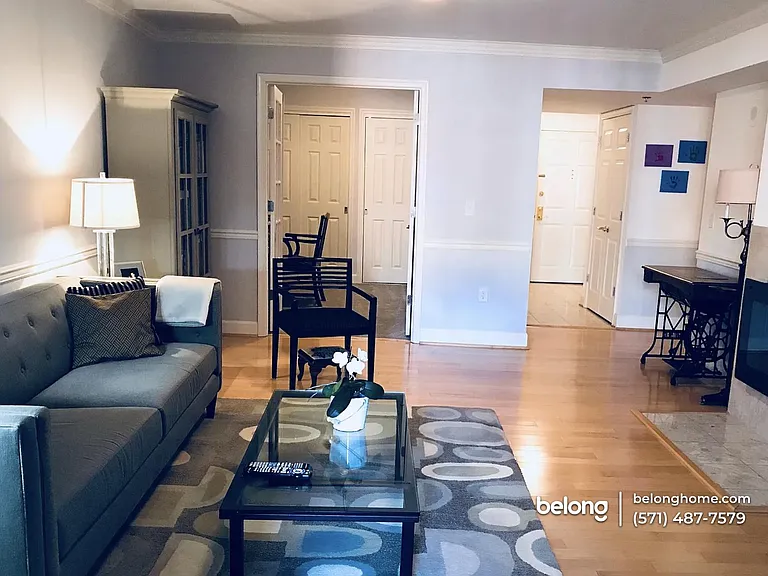 1276 N Wayne St #721 — Photo 16