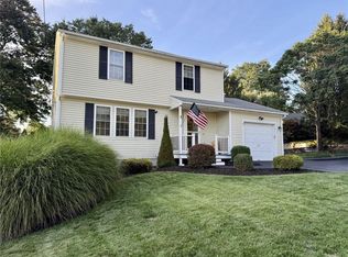 3 Camp St, Cumberland, RI 02864