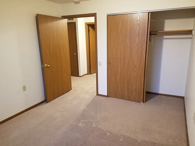 641 W Main St — Photo 17
