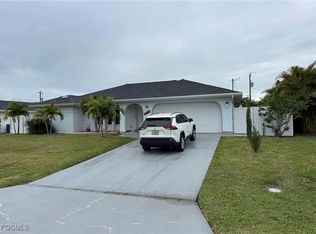1520 SE 20th Ct, Cape Coral, FL 33990