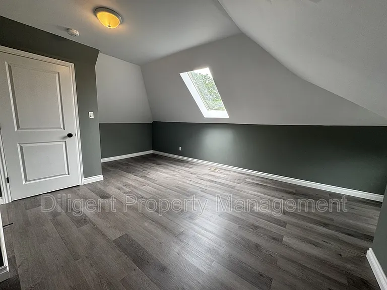 203 Rubidge St #201 — Photo 39