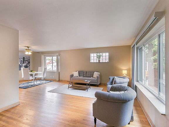 3rd image of 4912 Jamieson Ave