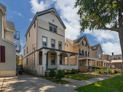 17 W 43rd St, Bayonne, NJ, 07002