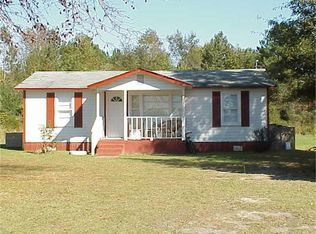 1069 Rolling Hills Dr, Summerton, SC 29148