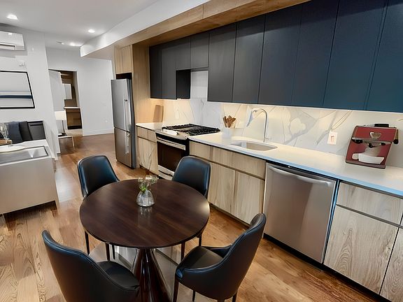 4th image of 98 Tuers Ave #202