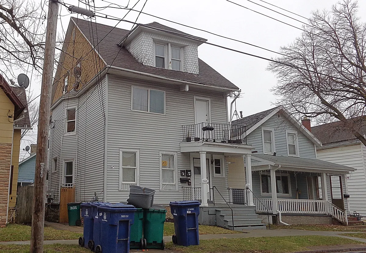 Building Photo - 362 Dearborn St #2