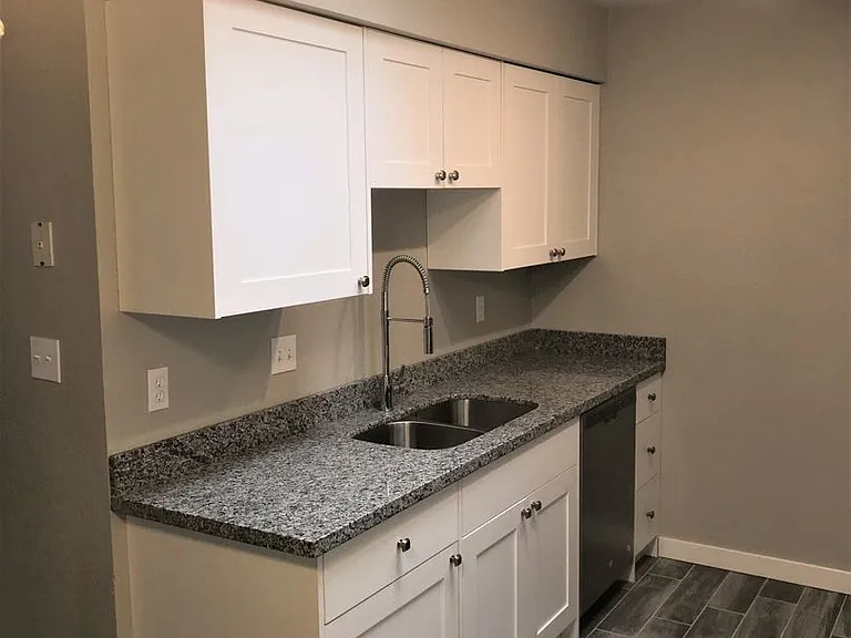 97 N Cooper Rd #87 — Photo 7