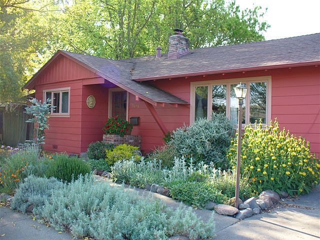 Front view (Yale Dr.)