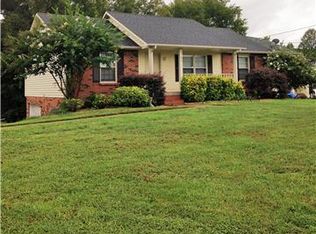 2108 Single Tree Dr, Clarksville, TN 37040