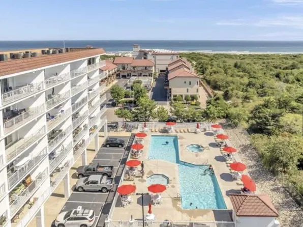 300 E Raleigh Ave APT 106, Wildwood, NJ 08260