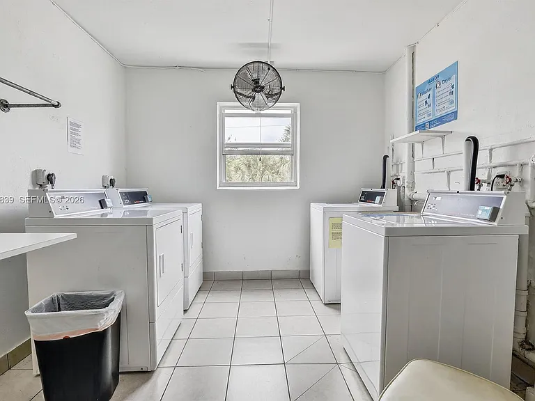 501 Blue Heron Dr #12 — Photo 17