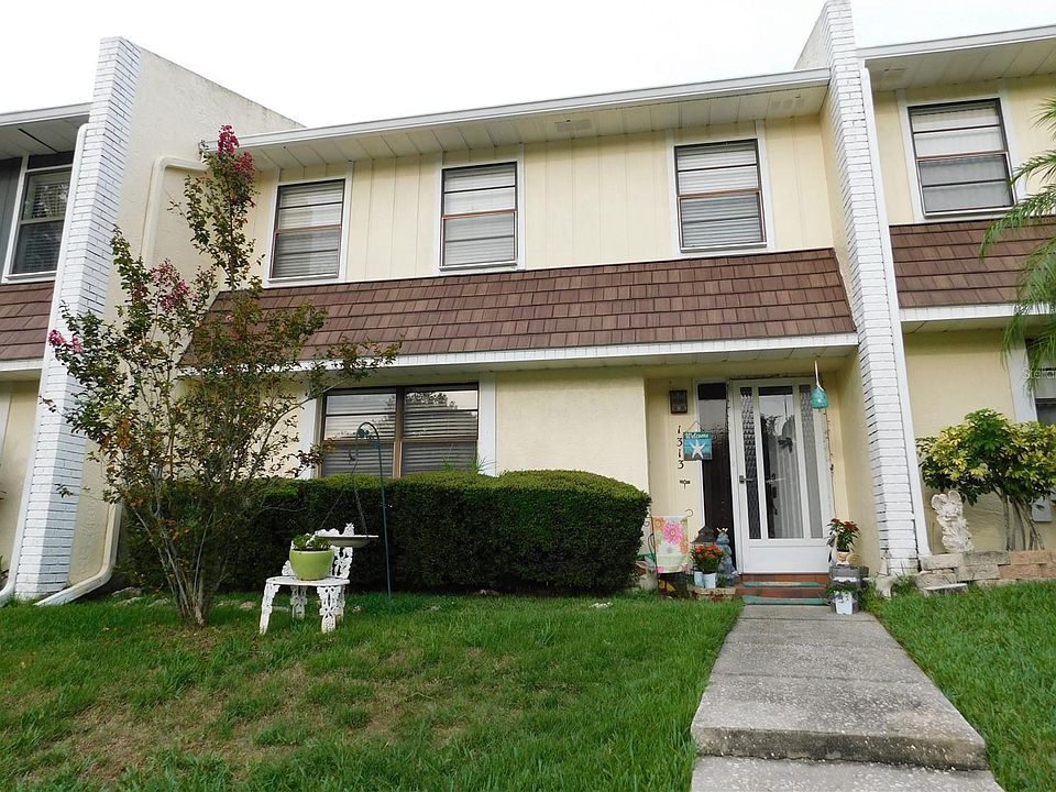 1st image of 1313 Abbey Crescent Ln