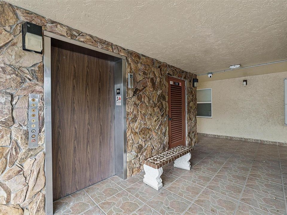 Meadowbrook Lakes View Condominiums Dania, FL Zillow