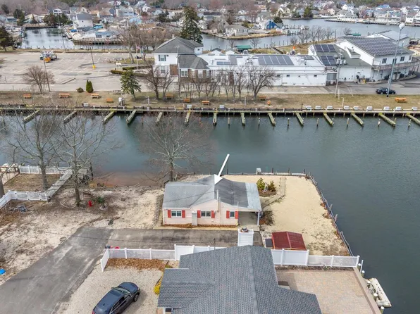 1003 Kohala Dr, Forked River, NJ 08731