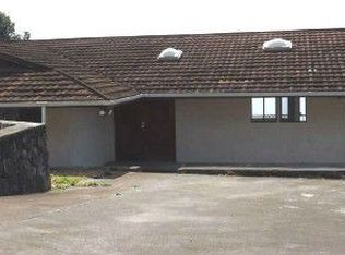 82-1022 Kalamalani Pl, Captain Cook, HI 96704