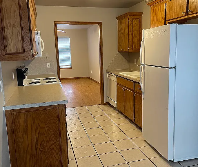 509 N Harrison Ave — Photo 3