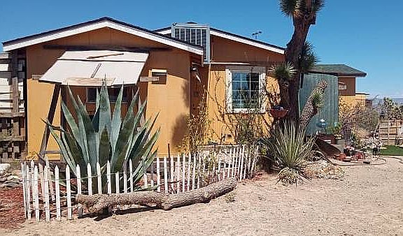 Guest room facing south