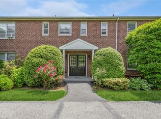 221 Schrade Rd APT 2H, Briarcliff Manor, NY 10510
